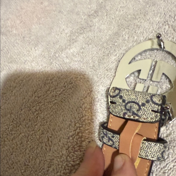 Gucci Silver Buckle Belt with Patterned Strap - Picture 5 of 6